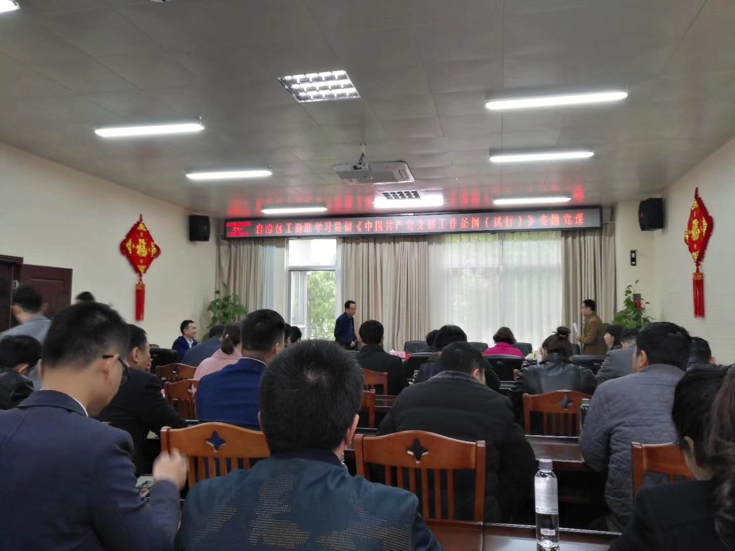 �_��(hu��)�M(j��n)����