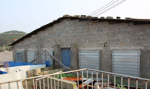 養(yǎng)豬場水簾負(fù)壓風(fēng)機(jī)